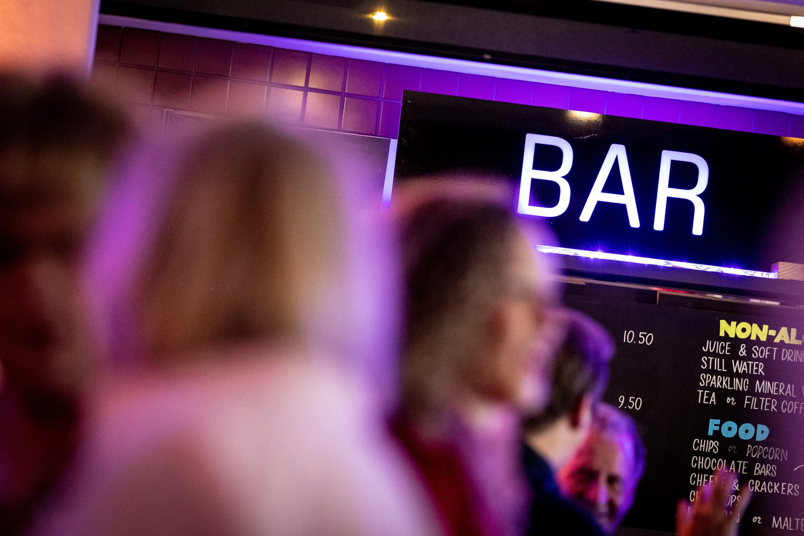Bar 1